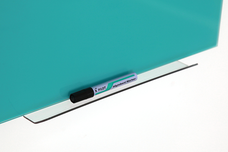 Glass writing board, 6 mm A stylish alternative to a traditional whiteboard